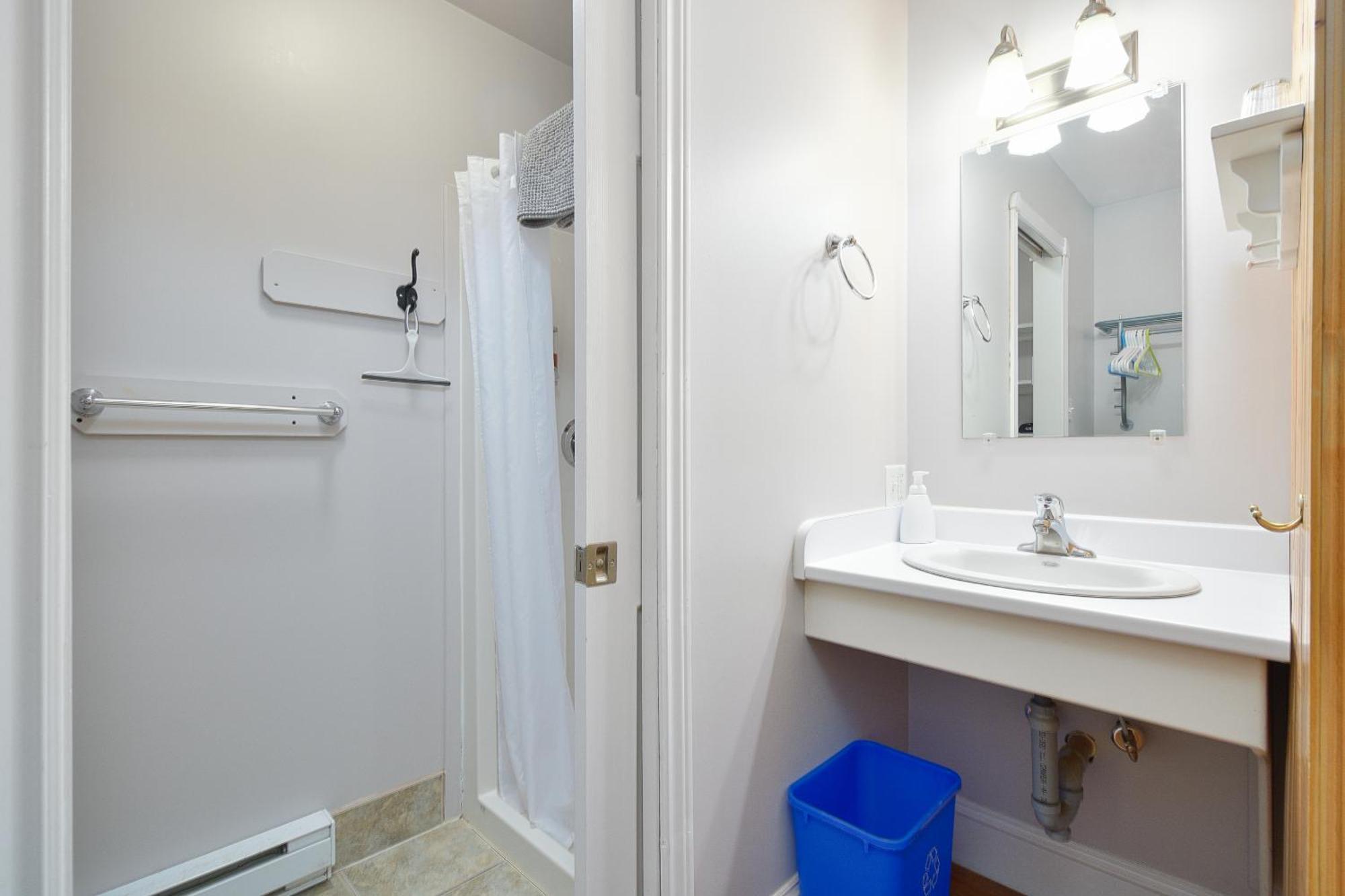 Pepperell Place Inn Inc. St. Peter's المظهر الخارجي الصورة